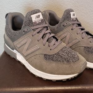 New Balance 574 Sport Women's Shoes size 9.5